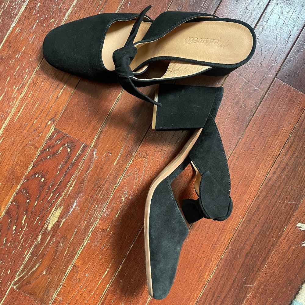 Madewell // black heels with bow